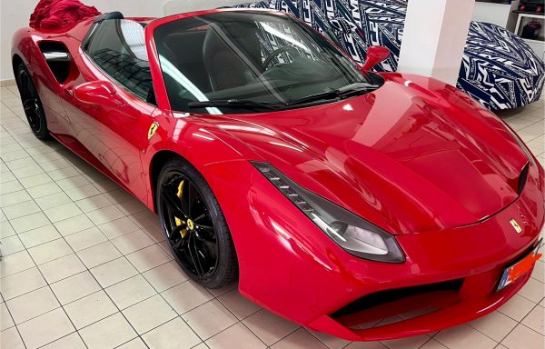 FERRARI 488 Spider 2017